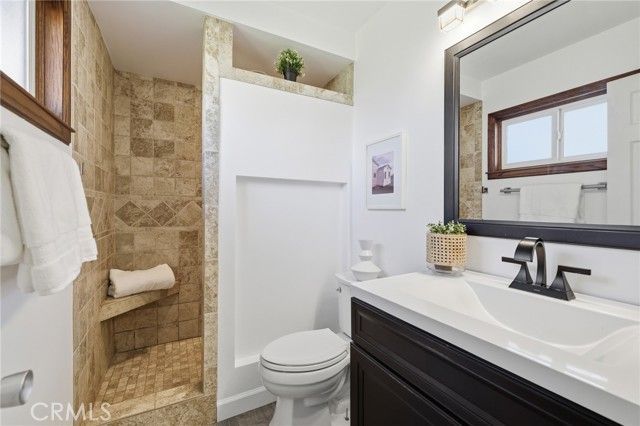 8282 Noble Circle, Huntington Beach, CA 92647