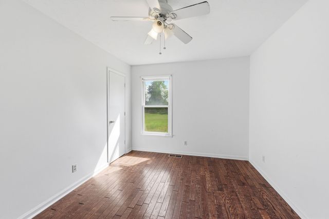 2636 Queen Anne Ct, Springfield, TN 37172
