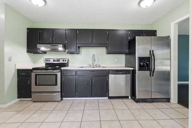 2636 Queen Anne Ct, Springfield, TN 37172