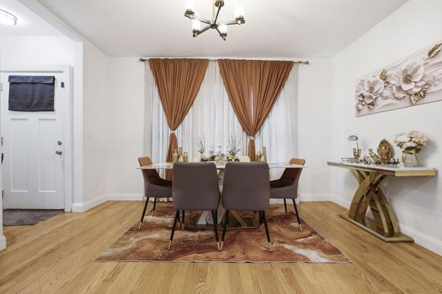 3 Oakhurst St, Boston, MA 02124