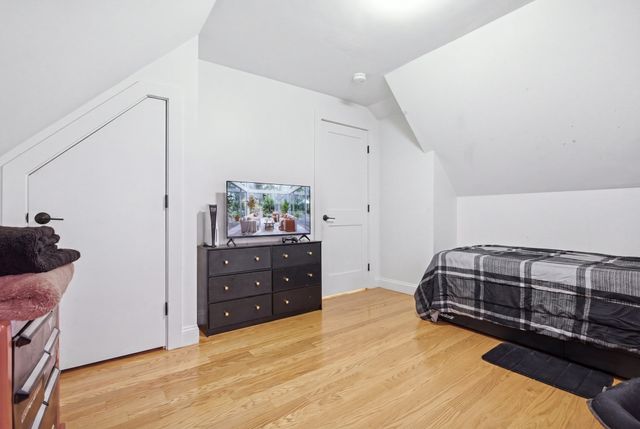 3 Oakhurst St, Boston, MA 02124