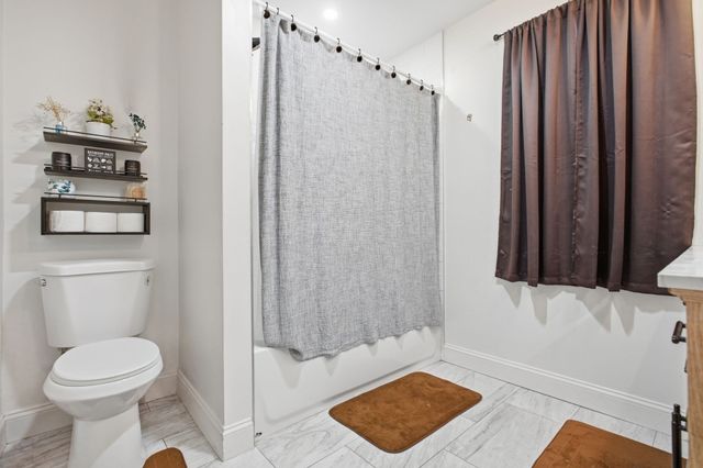3 Oakhurst St, Boston, MA 02124