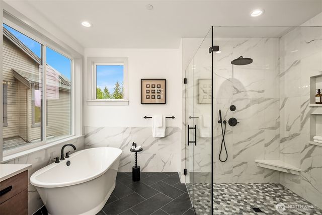 7301 152nd Avenue NE, Redmond, WA 98052
