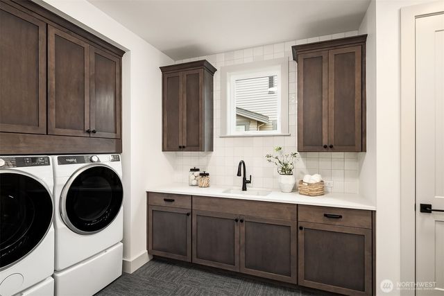 7301 152nd Avenue NE, Redmond, WA 98052