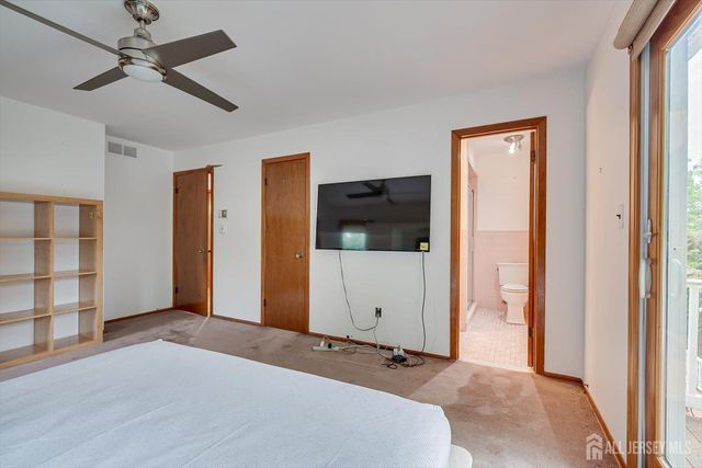 688 Grove Avenue, Edison, NJ 08820