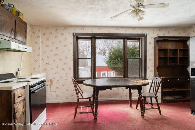 1291 New York 23, Craryville, NY 12521