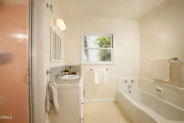 4535 Indiana Avenue, La Canada Flintridge, CA 91011