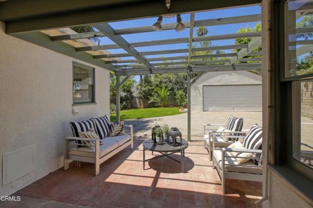 4535 Indiana Avenue, La Canada Flintridge, CA 91011