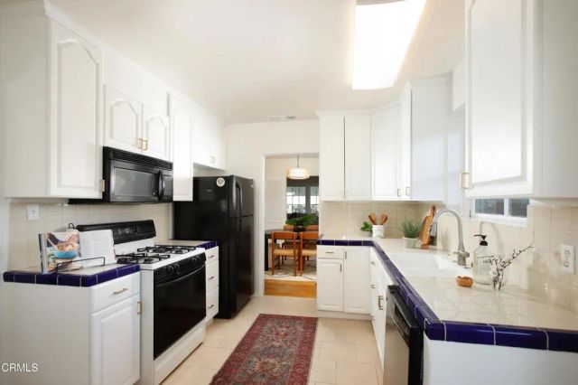 4535 Indiana Avenue, La Canada Flintridge, CA 91011