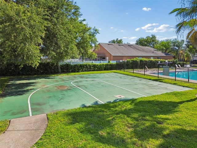 8718 SANDY PLAINS DRIVE, Riverview, FL 33578