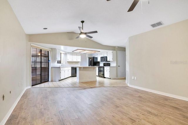 510 SIMPSON ROAD, Kissimmee, FL 34744