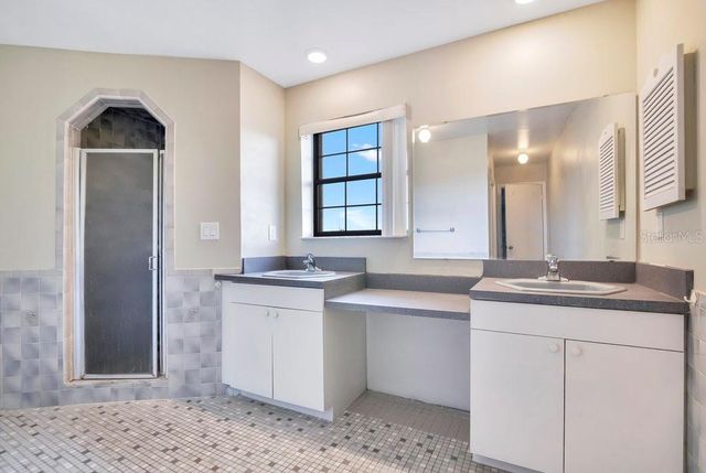 510 SIMPSON ROAD, Kissimmee, FL 34744