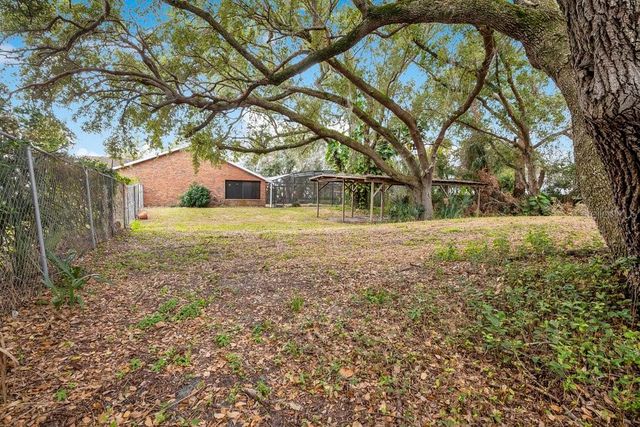 510 SIMPSON ROAD, Kissimmee, FL 34744