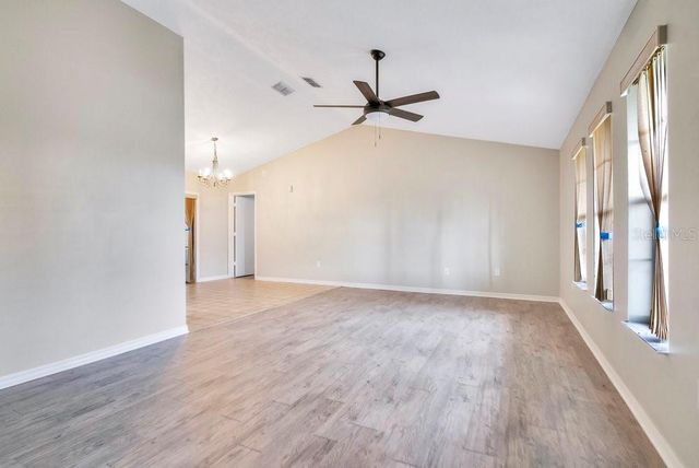 510 SIMPSON ROAD, Kissimmee, FL 34744