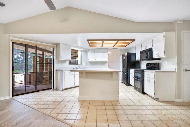 510 SIMPSON ROAD, Kissimmee, FL 34744