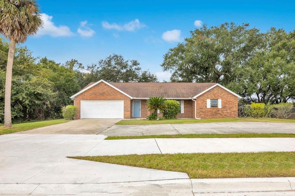 510 SIMPSON ROAD, Kissimmee, FL 34744