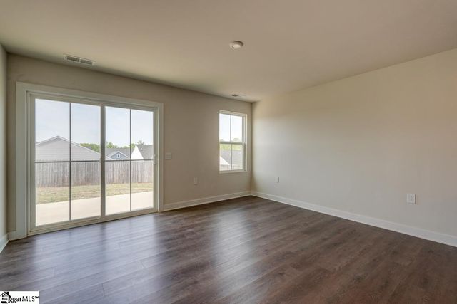 917 Blue Willow Court, Spartanburg, SC 29302