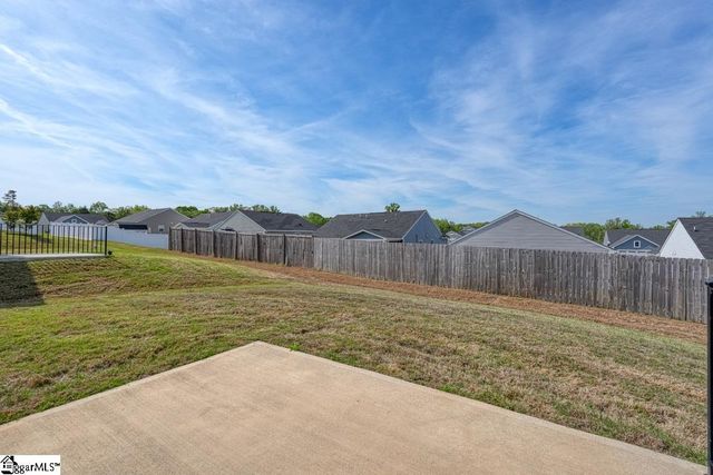 917 Blue Willow Court, Spartanburg, SC 29302