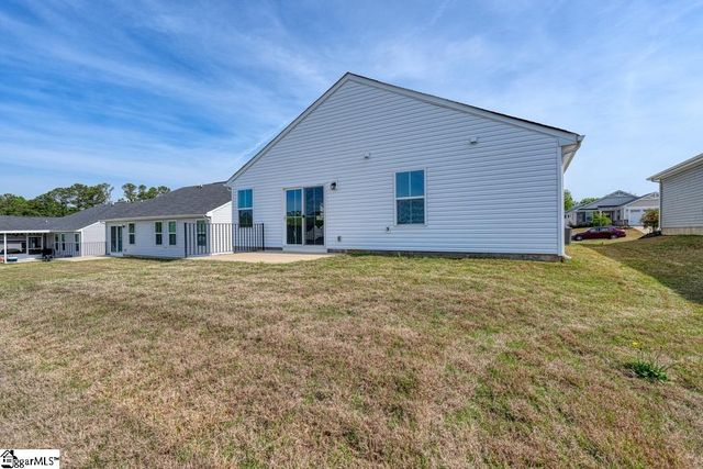 917 Blue Willow Court, Spartanburg, SC 29302