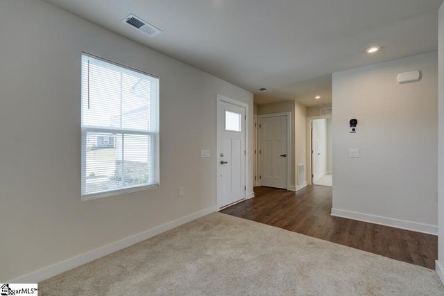 917 Blue Willow Court, Spartanburg, SC 29302