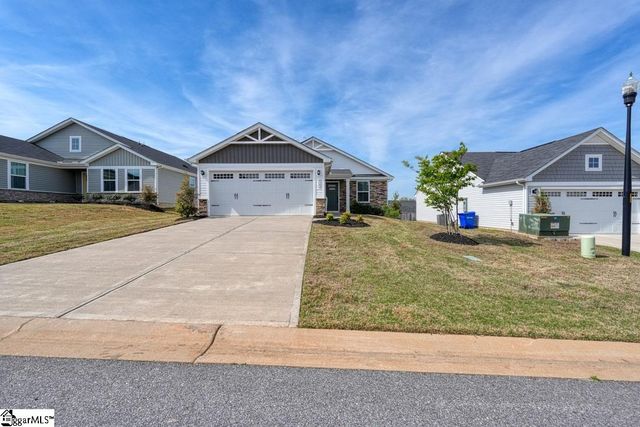 917 Blue Willow Court, Spartanburg, SC 29302