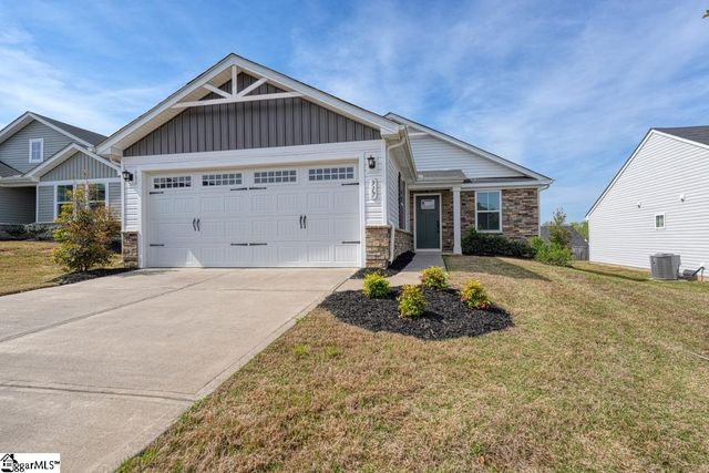 917 Blue Willow Court, Spartanburg, SC 29302