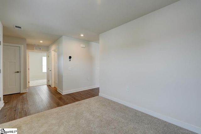 917 Blue Willow Court, Spartanburg, SC 29302