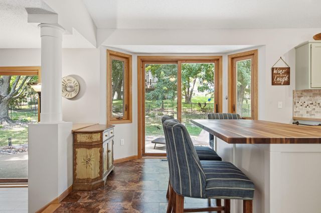 5604 Lone Oak Drive, Savage, MN 55378