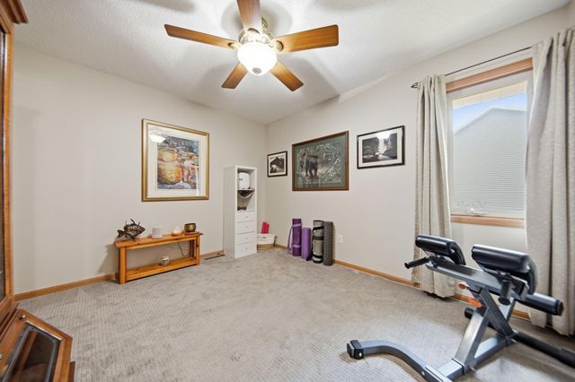 5604 Lone Oak Drive, Savage, MN 55378