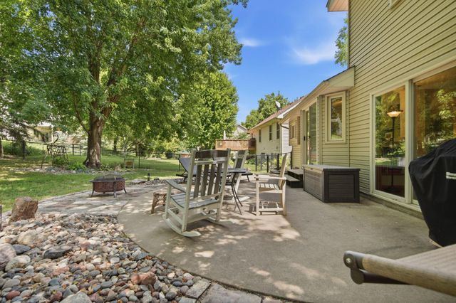 5604 Lone Oak Drive, Savage, MN 55378
