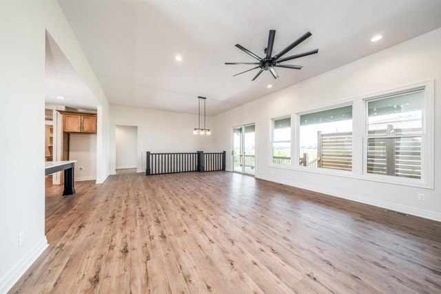 5101 Shoreside Ct, Maize, KS 67101