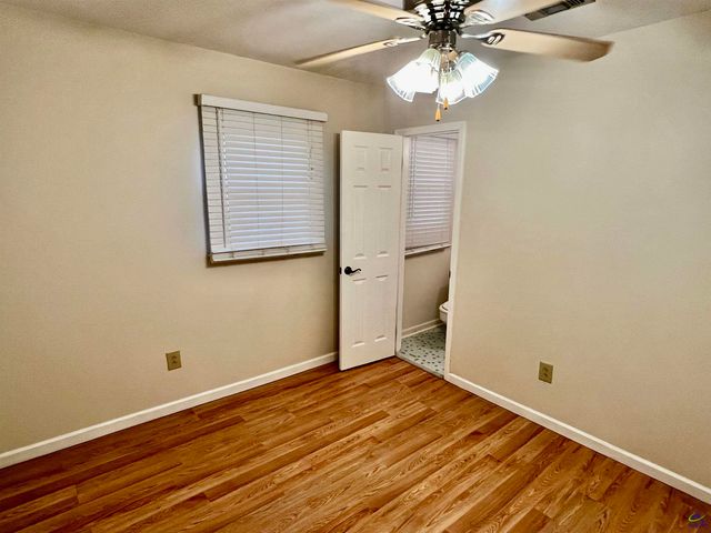 422 Carolina Avenue, Warner Robins, GA 31093