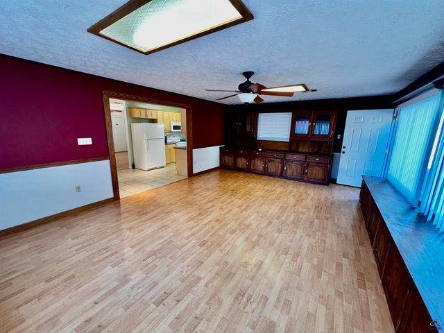 422 Carolina Avenue, Warner Robins, GA 31093