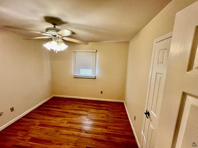 422 Carolina Avenue, Warner Robins, GA 31093