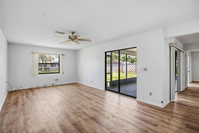 2715 27TH AVENUE DRIVE W, Bradenton, FL 34205