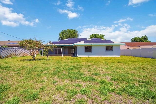 2715 27TH AVENUE DRIVE W, Bradenton, FL 34205