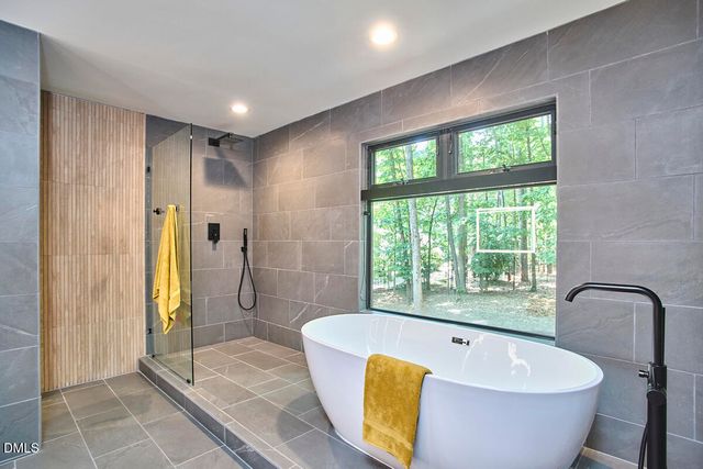2551 Owens Court, Chapel Hill, NC 27514