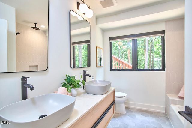 2551 Owens Court, Chapel Hill, NC 27514