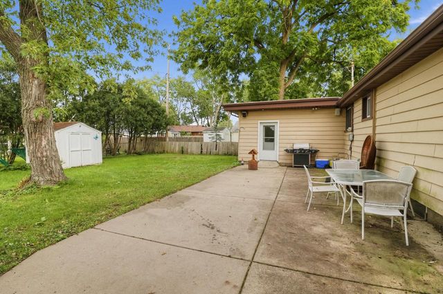 24908 69th STREET, Salem, WI 53168