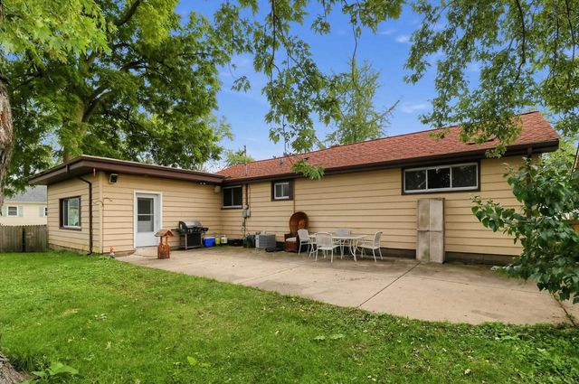 24908 69th STREET, Salem, WI 53168