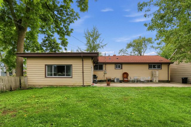 24908 69th STREET, Salem, WI 53168