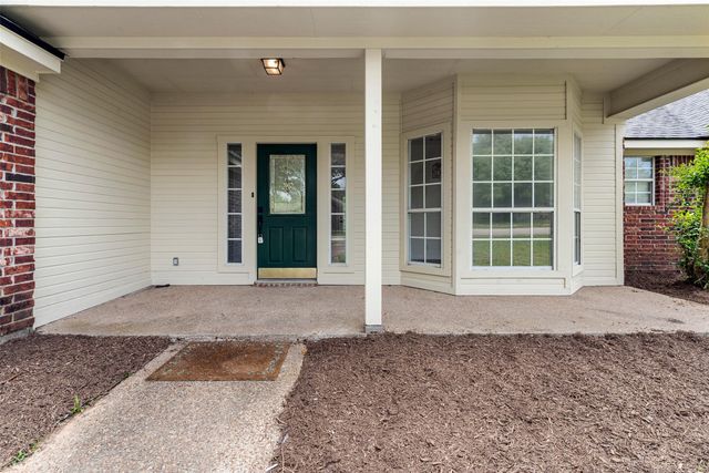 511 Kristi Street, Robinson, TX 76706