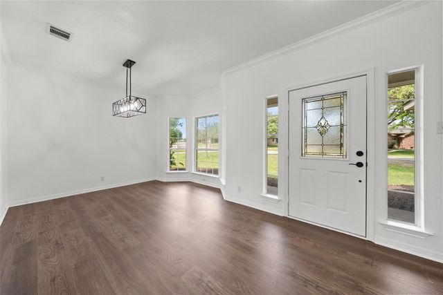 511 Kristi Street, Robinson, TX 76706