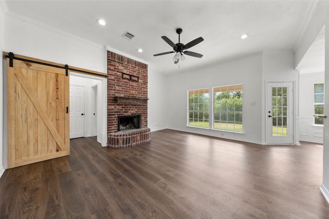 511 Kristi Street, Robinson, TX 76706