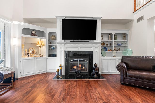 2096 Angela Court, Villa Hills, KY 41017