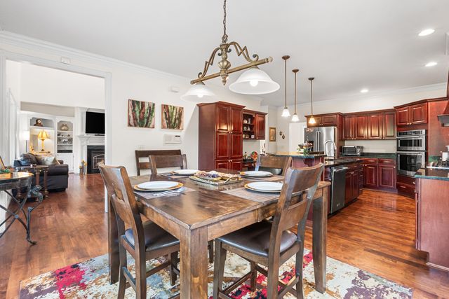 2096 Angela Court, Villa Hills, KY 41017