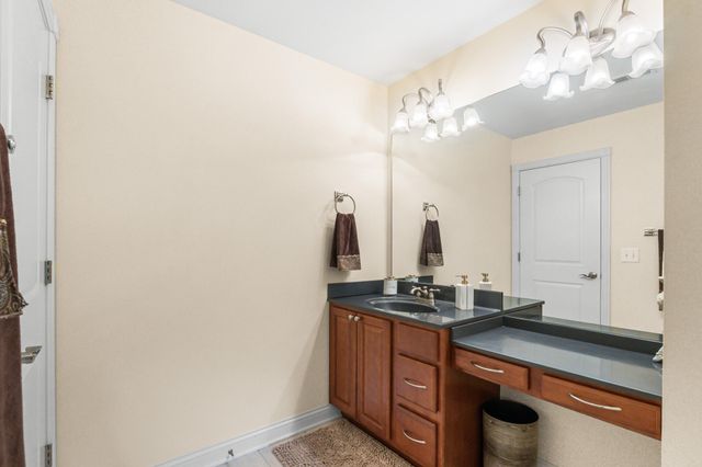 2096 Angela Court, Villa Hills, KY 41017