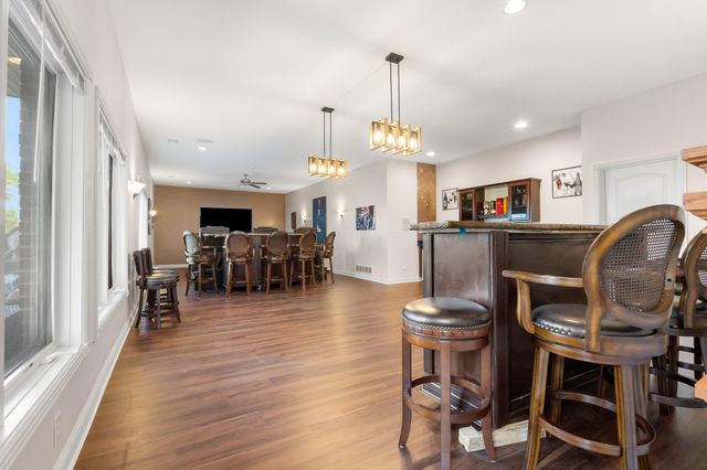 2096 Angela Court, Villa Hills, KY 41017