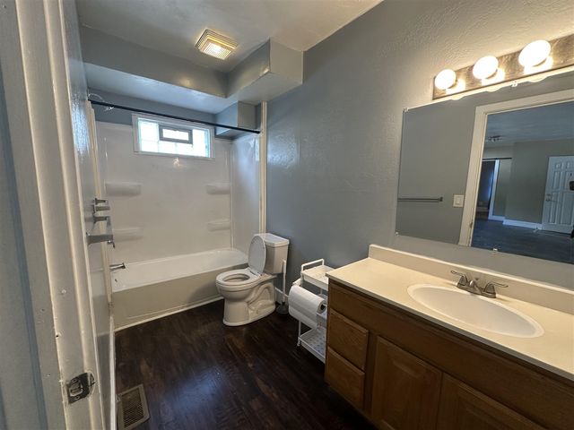 2336 5th Street, Muskegon, MI 49444