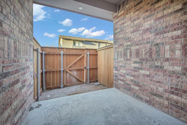 806 Neely Ave, Midland, TX 79705